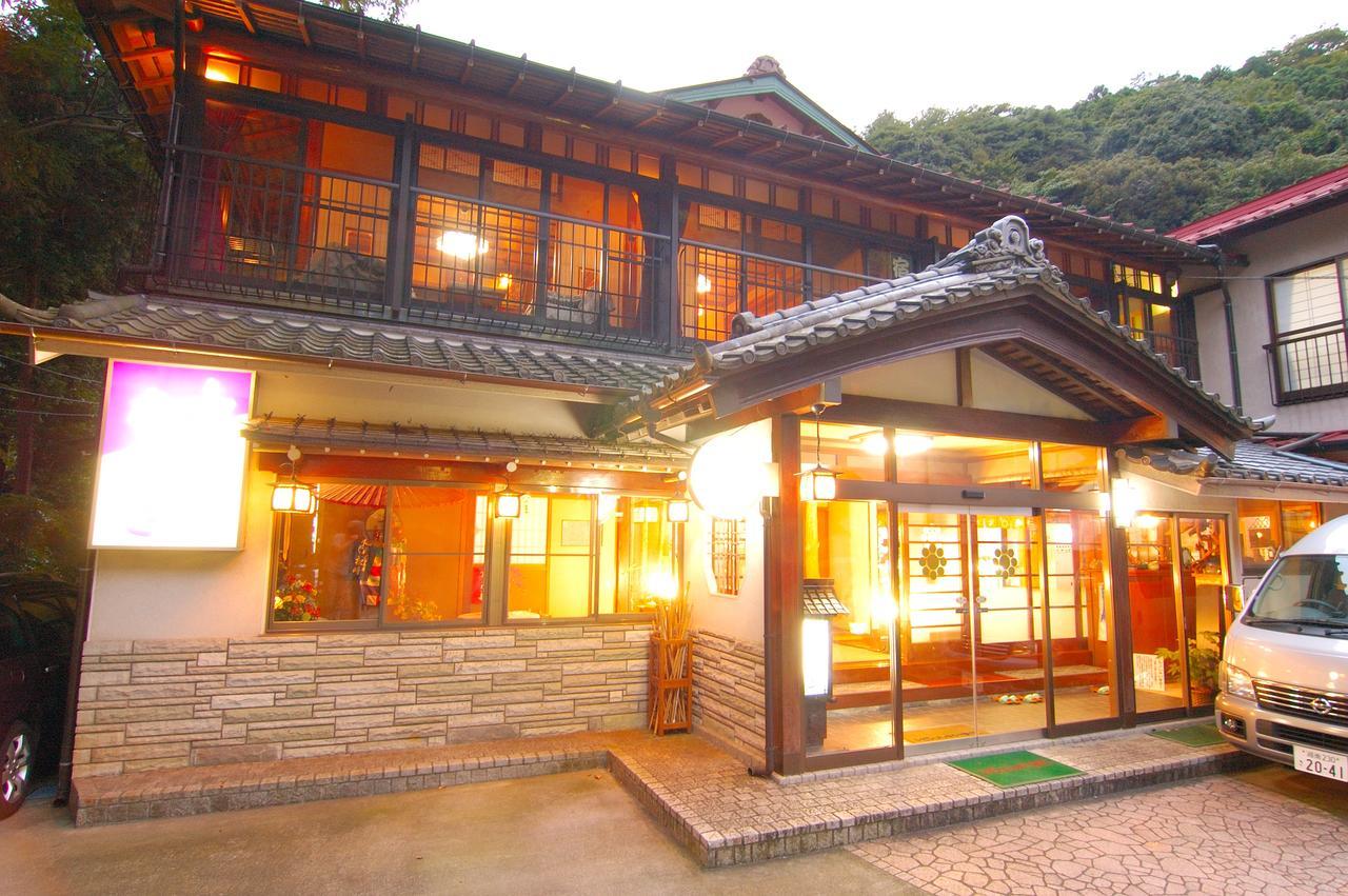 Sansou Nagisa Hotel Isehara Bagian luar foto